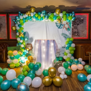 Premium Customizable Jungle Theme Decor