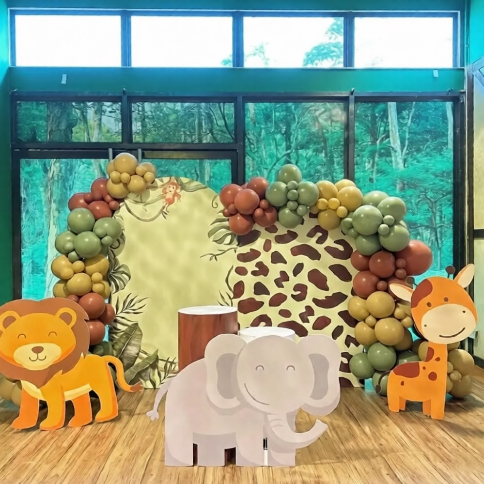 Little Zoo Animal Birthday Decoration